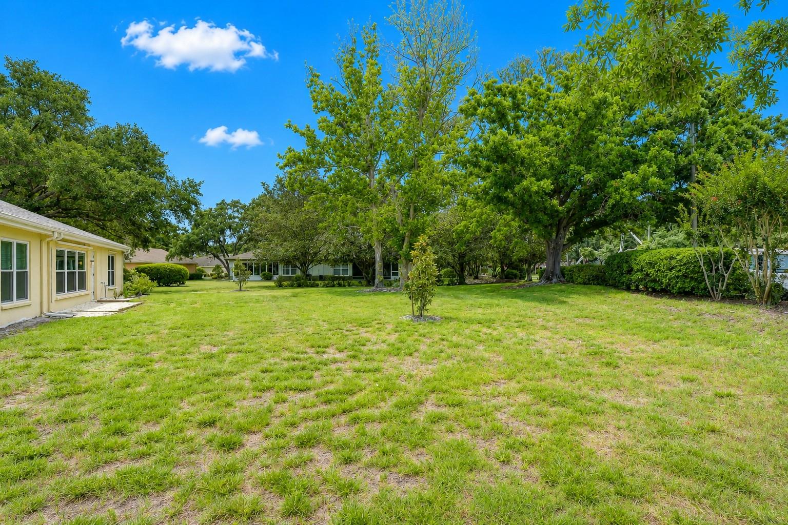 818 MCCALLISTER AVE, SUN CITY CENTER, FL — photo 22