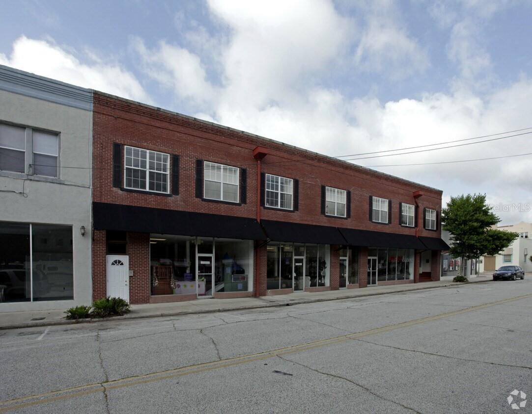 21 MAIN ST, TITUSVILLE, FL — photo 2