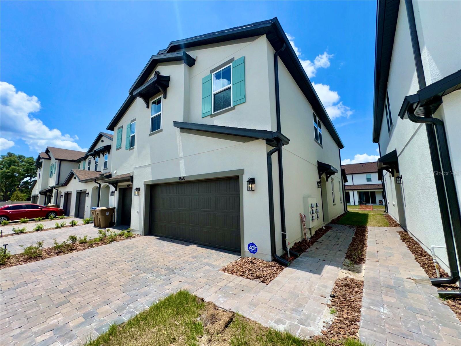 4570 SMALL CREEK RD, KISSIMMEE, FL — photo 2