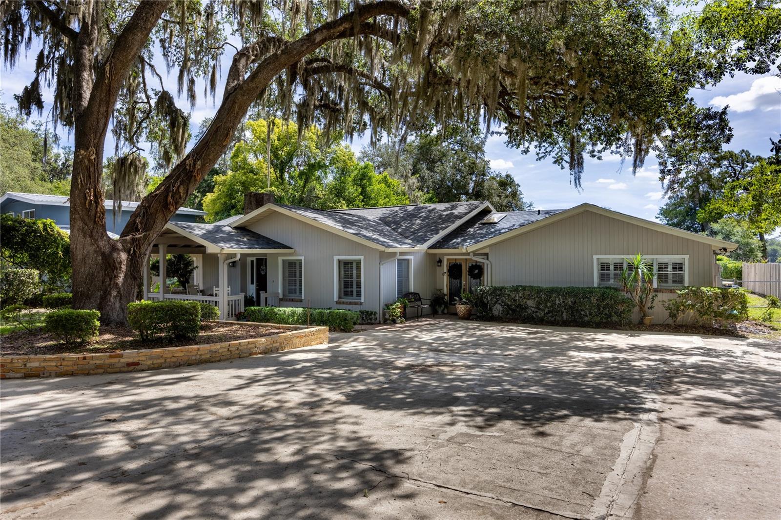 3933 SE STATE ROAD 21, KEYSTONE HEIGHTS, FL — photo 2