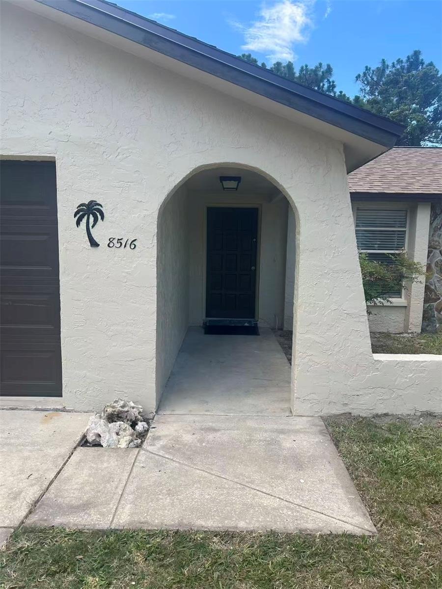 8516 INWOOD DR, HUDSON, FL — photo 2