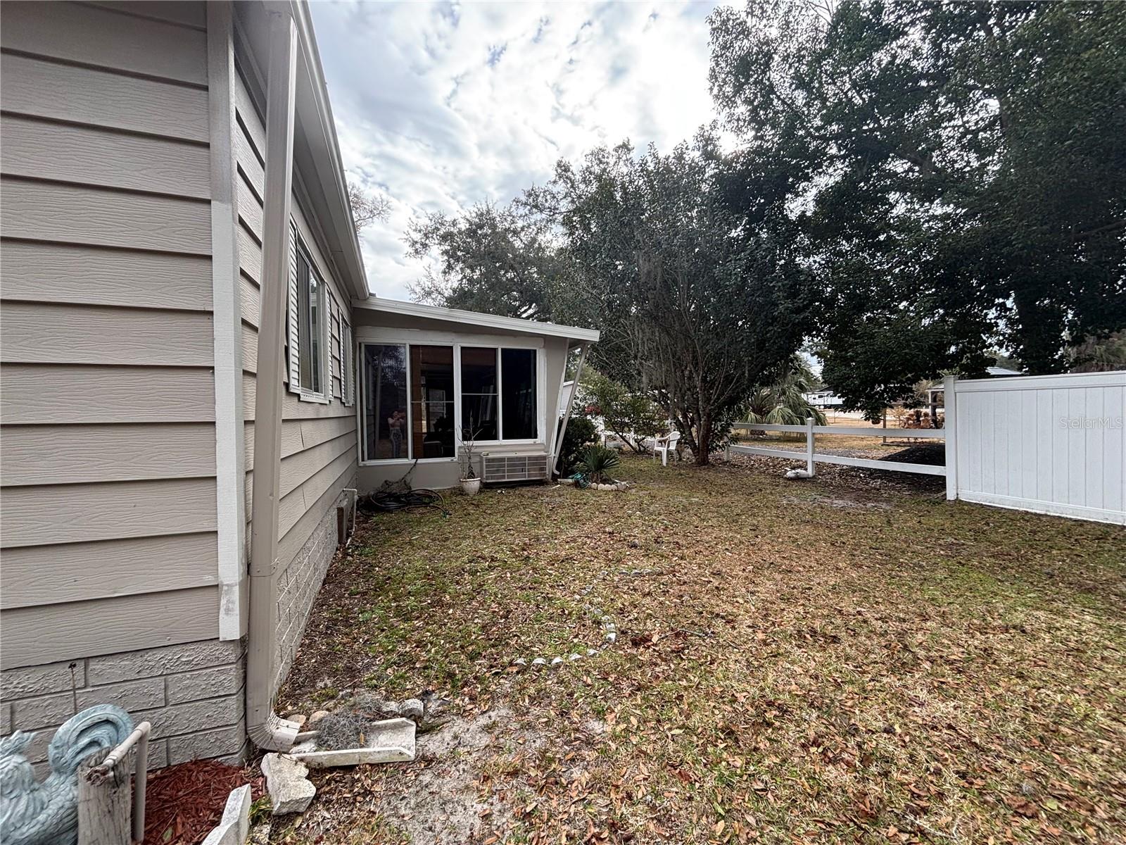 2420 SE 175TH TER, SILVER SPRINGS, FL — photo 22