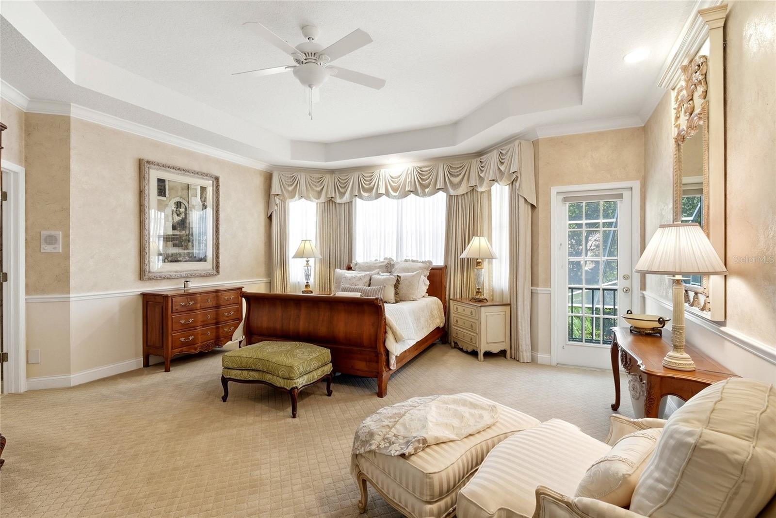 1246 DARLINGTON OAK CIR NE, ST PETERSBURG, FL — photo 25