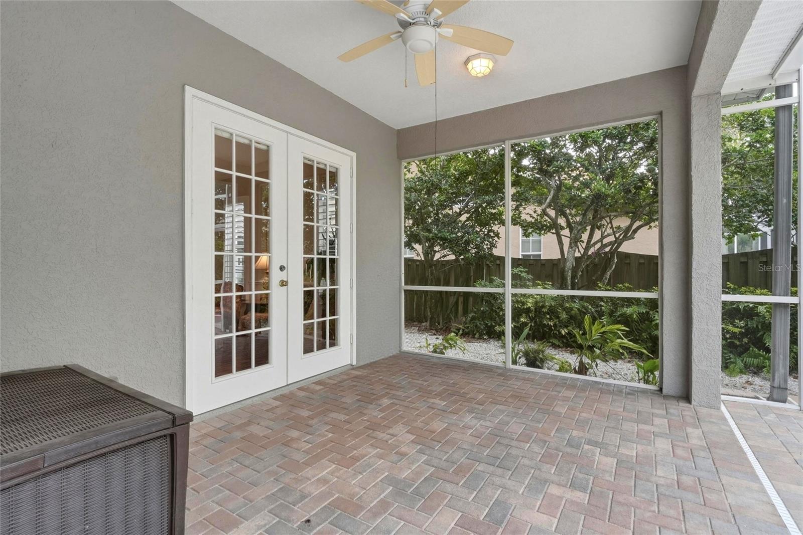 1246 DARLINGTON OAK CIR NE, ST PETERSBURG, FL — photo 64