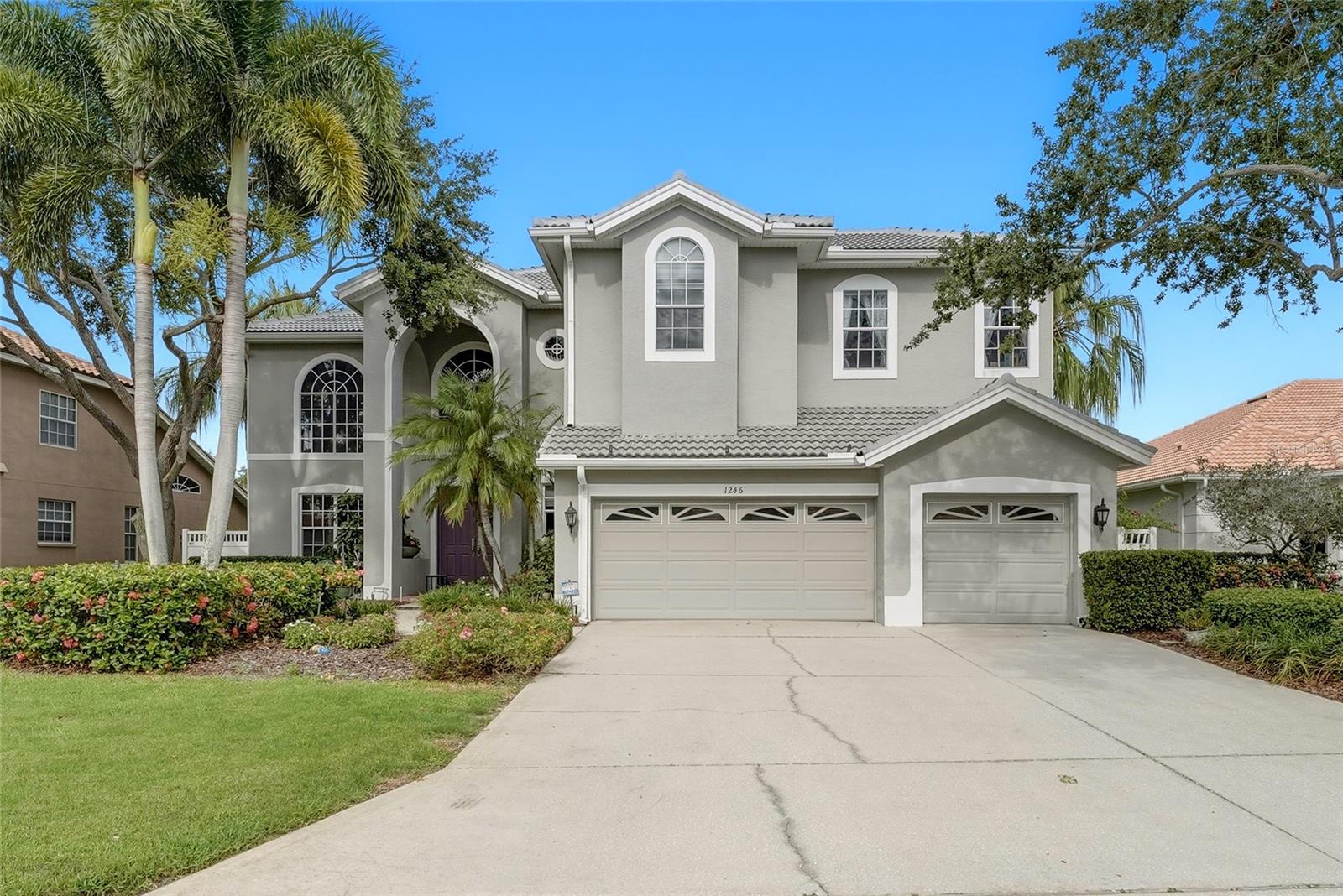 1246 DARLINGTON OAK CIR NE, ST PETERSBURG, FL — photo 79