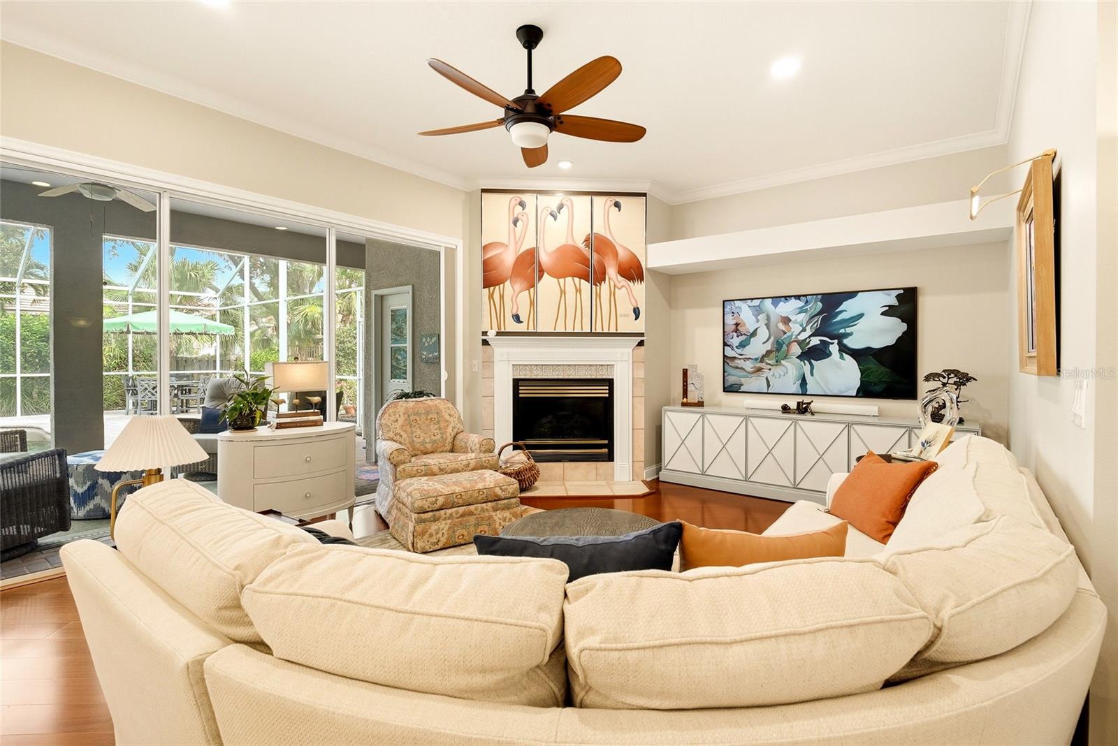 1246 DARLINGTON OAK CIR NE, ST PETERSBURG, FL — photo 19
