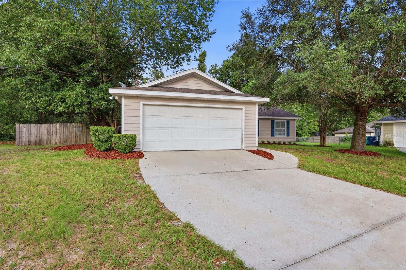 577 NW 259TH TER, NEWBERRY, FL — photo 4