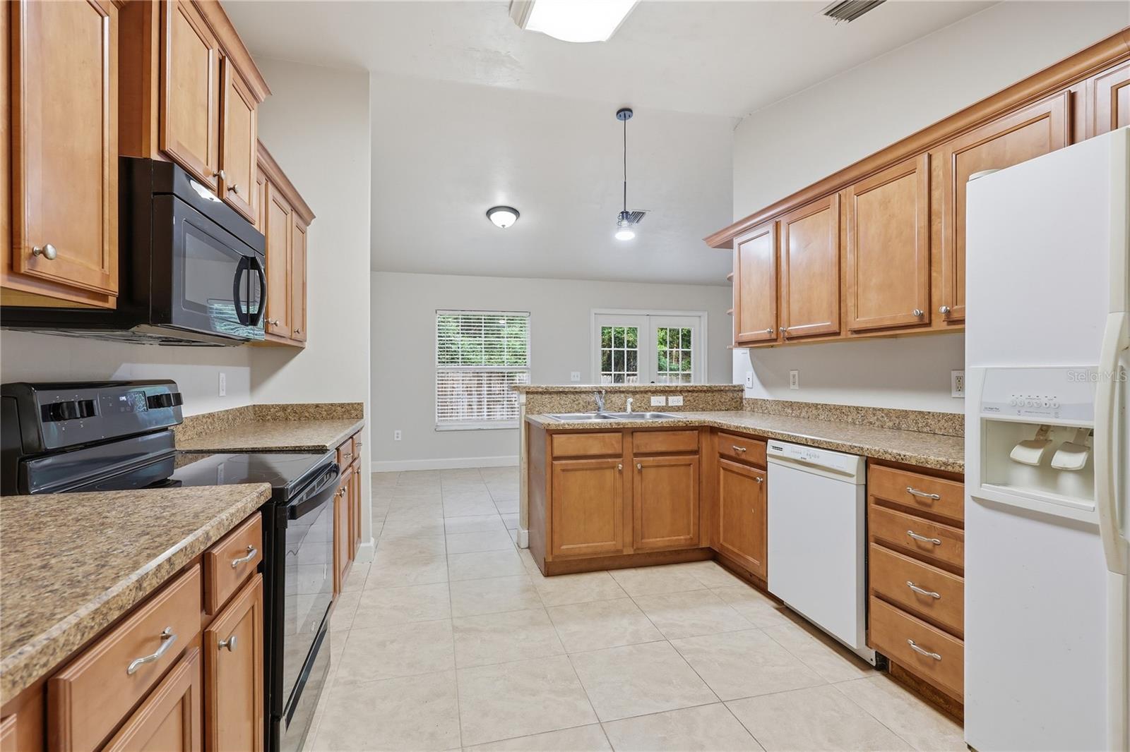 577 NW 259TH TER, NEWBERRY, FL — photo 11