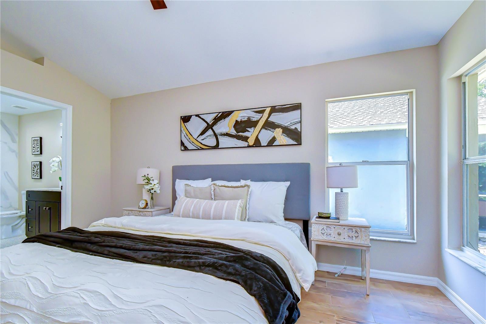 8545 MANASSAS RD, TAMPA, FL — photo 14