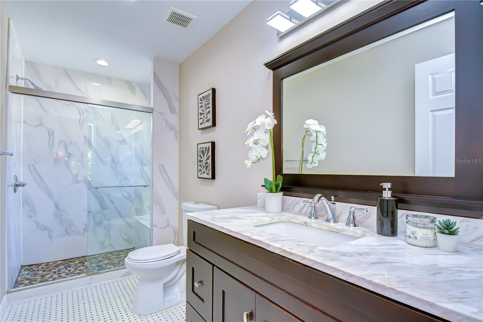 8545 MANASSAS RD, TAMPA, FL — photo 15