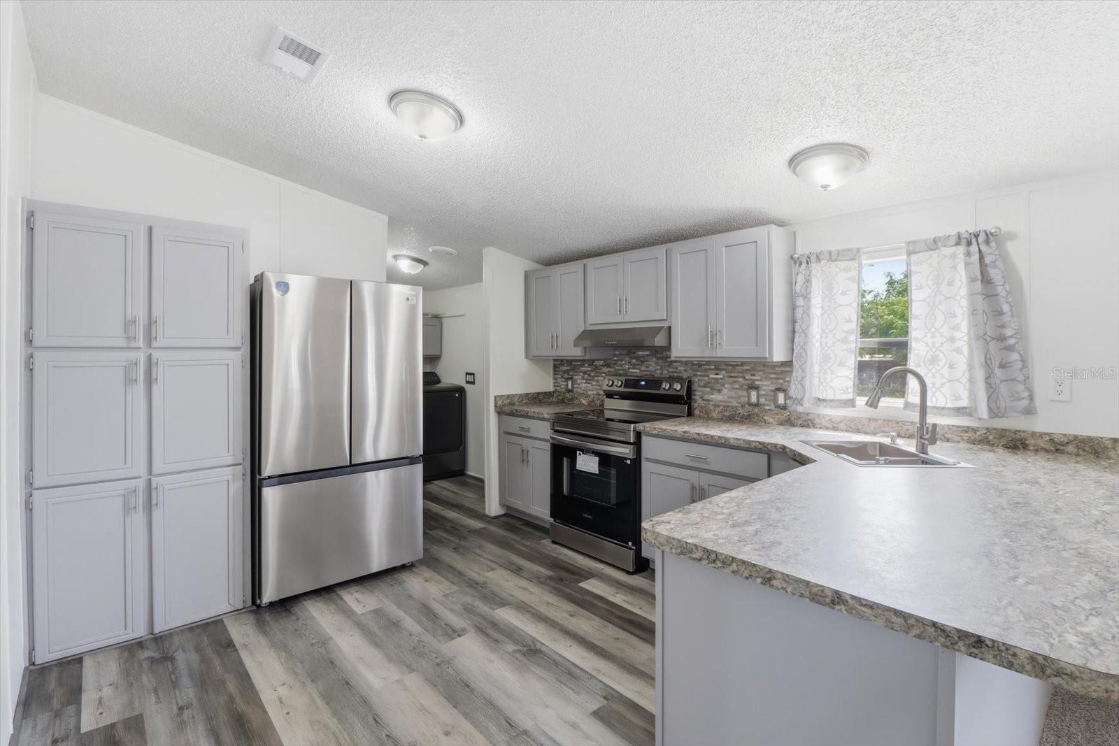 5716 S GREENFIELD TER, HOMOSASSA, FL — photo 4