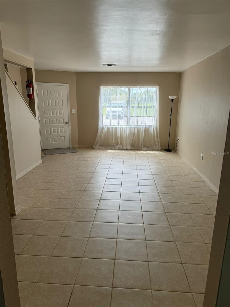 8563 PILGRIM CT, NEW PORT RICHEY, FL — photo 2