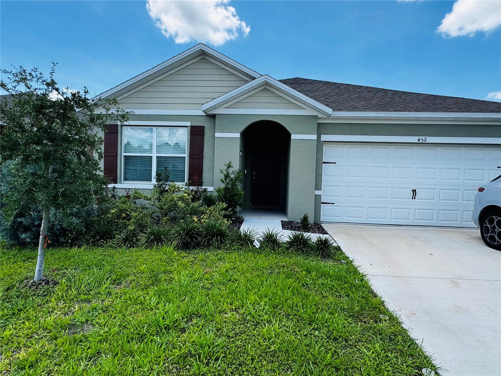 452 TAYLOR GROVES DR, LAKE WALES, FL