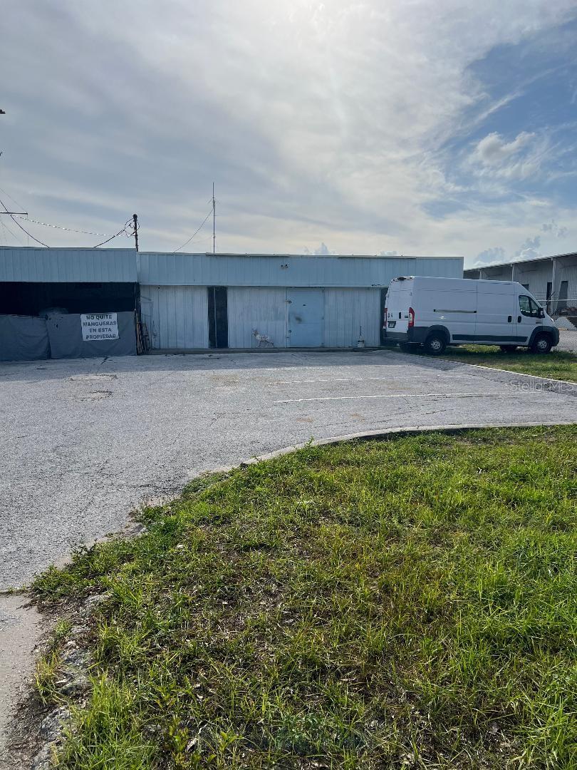 7810 ANDERSON RD, TAMPA, FL