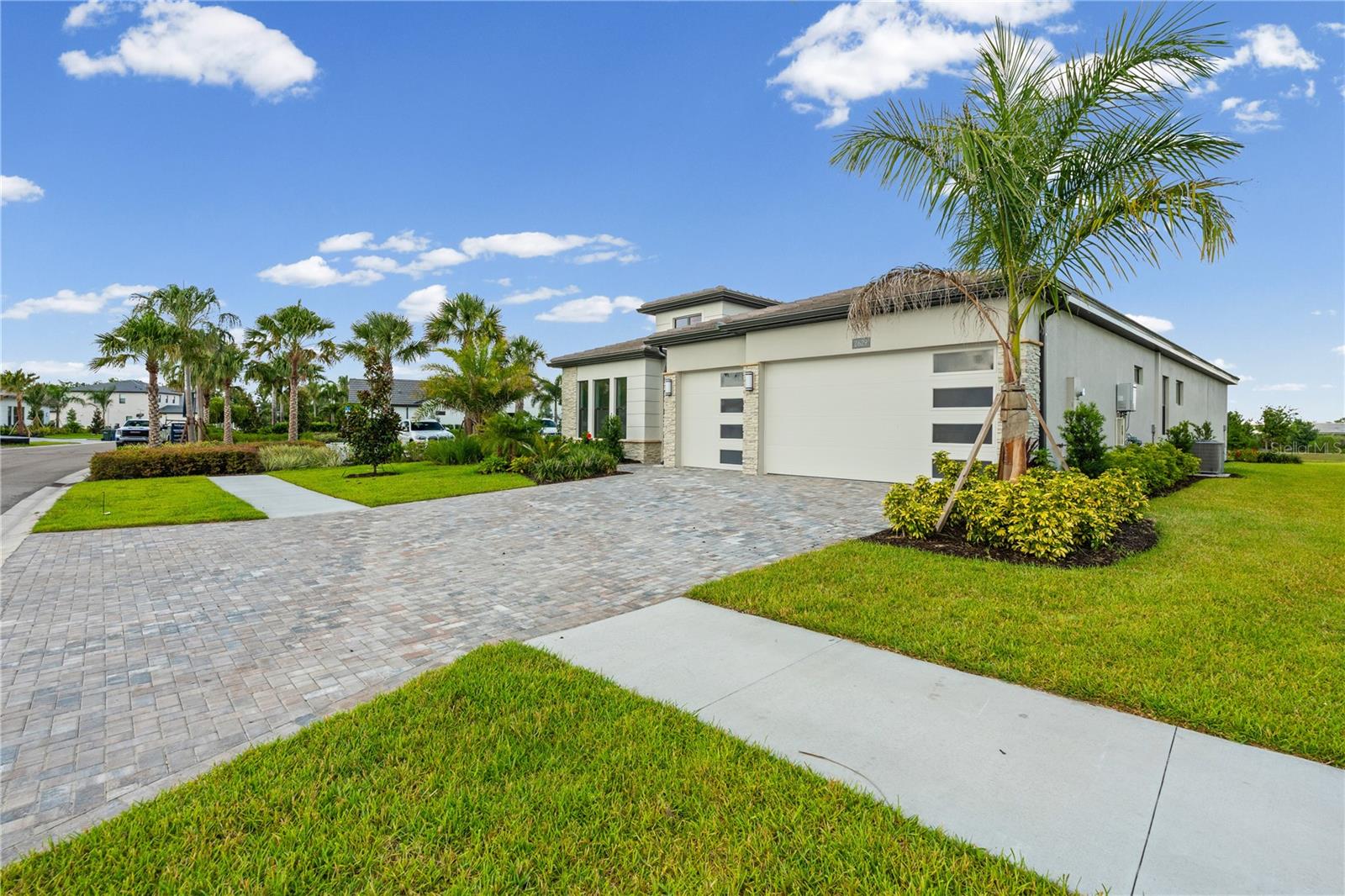 2629 WATERFRONT CIR, SARASOTA, FL — photo 6