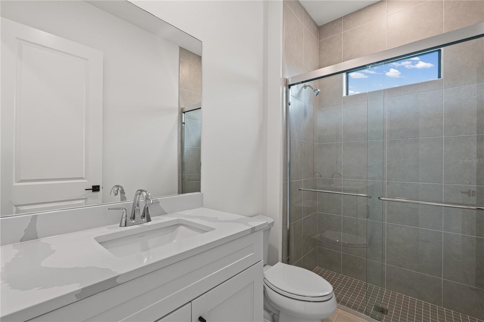 2629 WATERFRONT CIR, SARASOTA, FL — photo 12