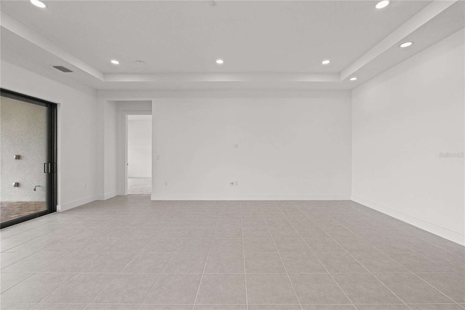 2629 WATERFRONT CIR, SARASOTA, FL — photo 42