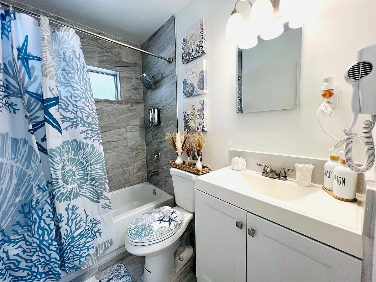 1169 DREW ST, CLEARWATER, FL — photo 7