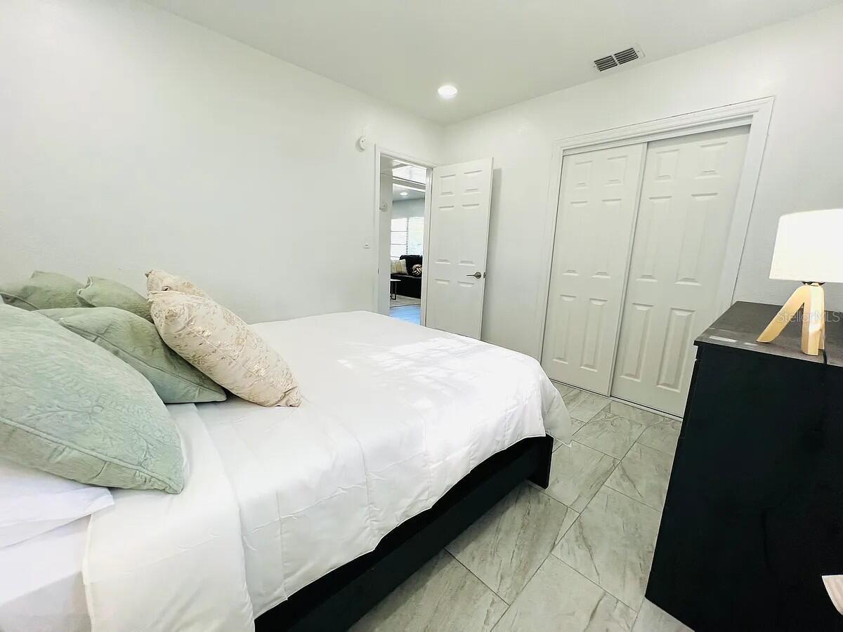 1169 DREW ST, CLEARWATER, FL — photo 9