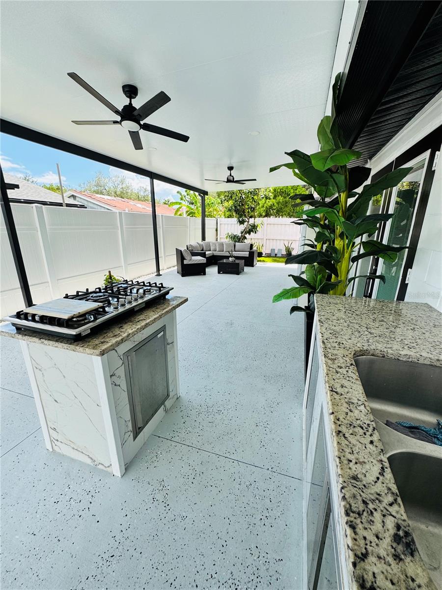 10114 BRIARWICK CT, TAMPA, FL — photo 40