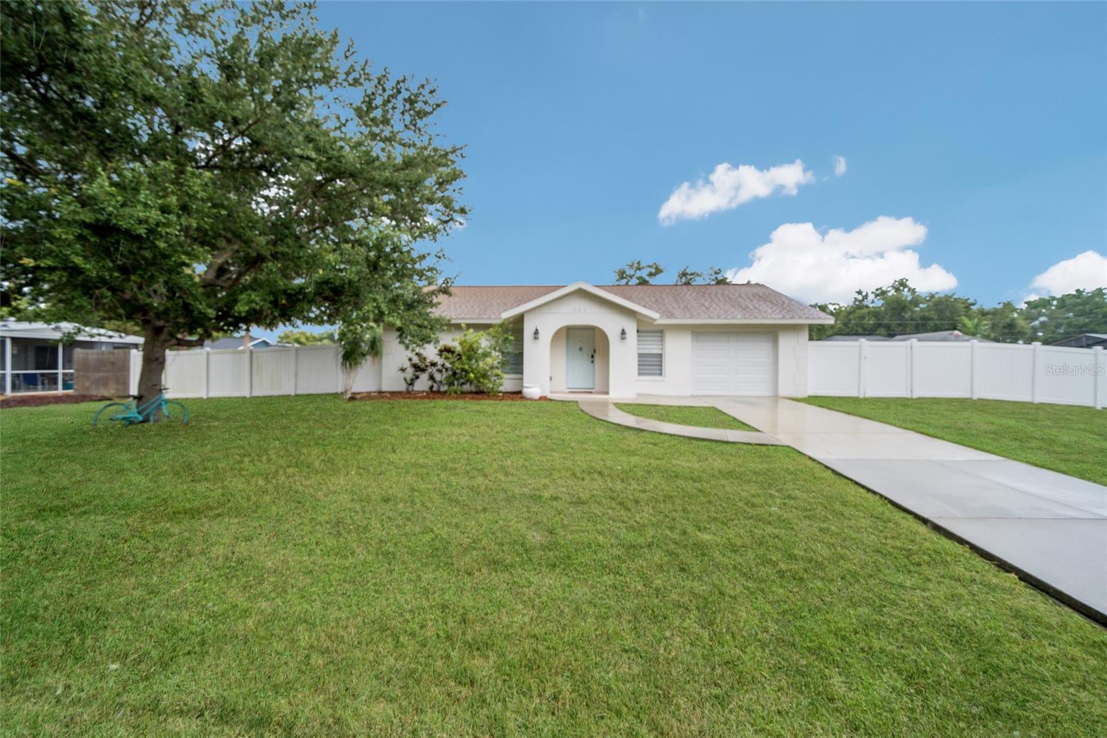 643 MOBILE RD, VENICE, FL