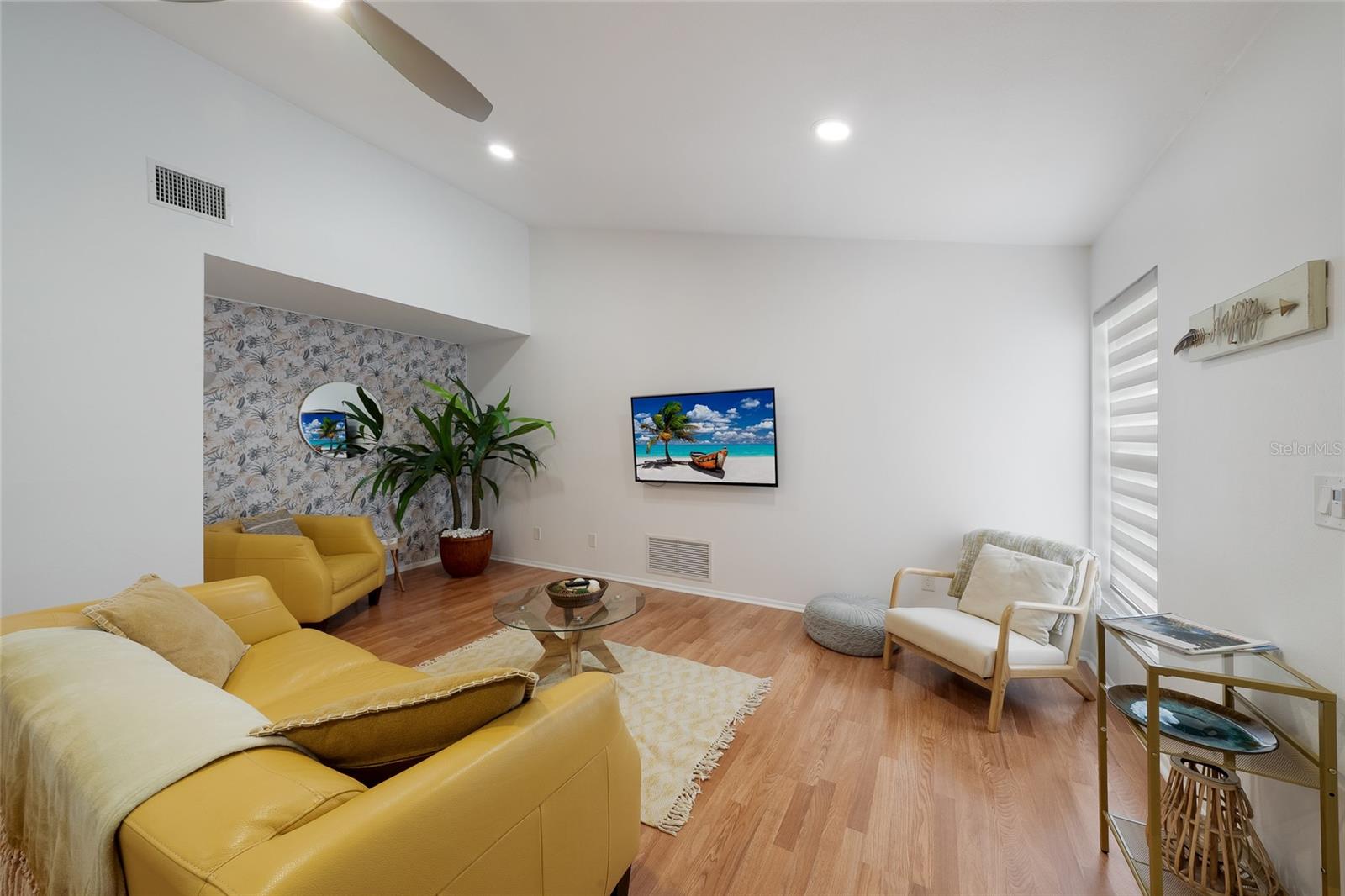 643 MOBILE RD, VENICE, FL — photo 4