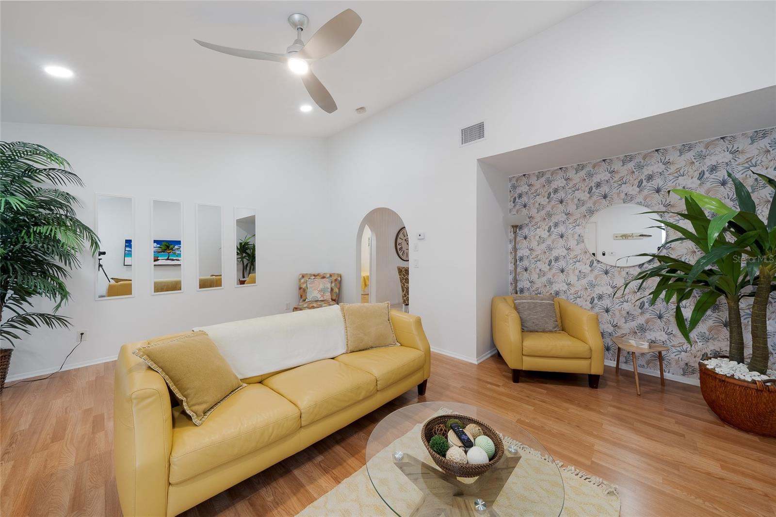 643 MOBILE RD, VENICE, FL — photo 6