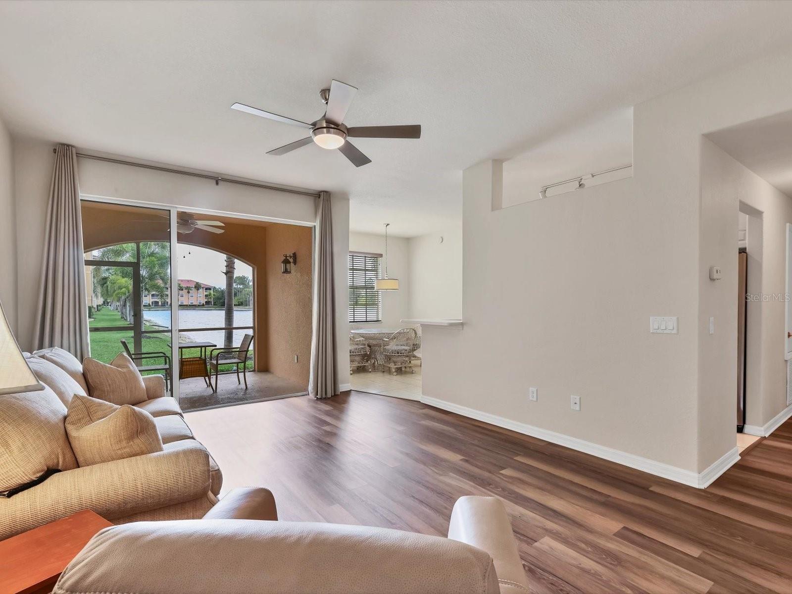 150 L PAVIA BLVD #13, VENICE, FL — photo 8