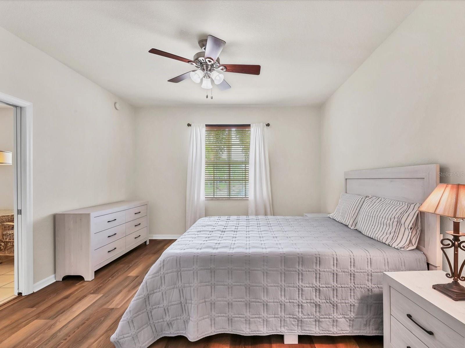 150 L PAVIA BLVD #13, VENICE, FL — photo 15