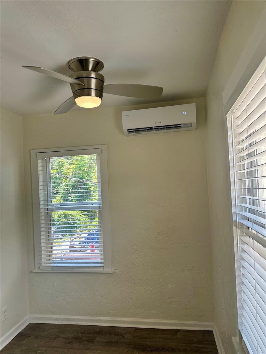 1844 AUBURN ST S, ST PETERSBURG, FL — photo 32
