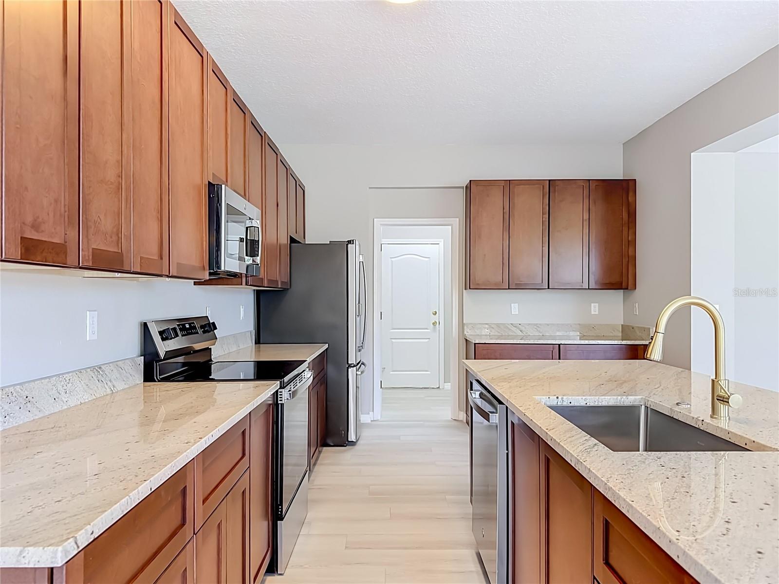 1620 ATLANTIC DR, RUSKIN, FL — photo 22