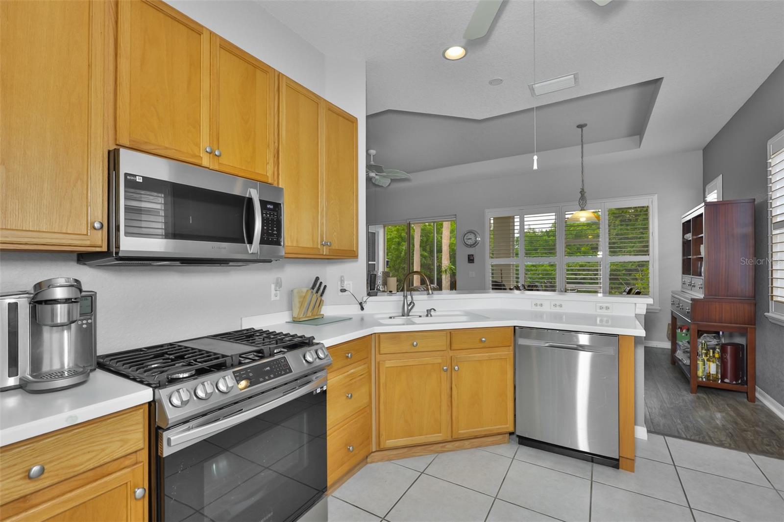 1050 REGAL MANOR WAY, SUN CITY CENTER, FL — photo 14