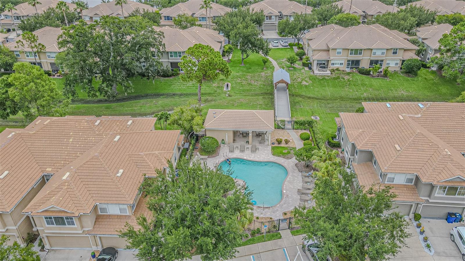 3331 COVERED BRIDGE DR E, DUNEDIN, FL — photo 5