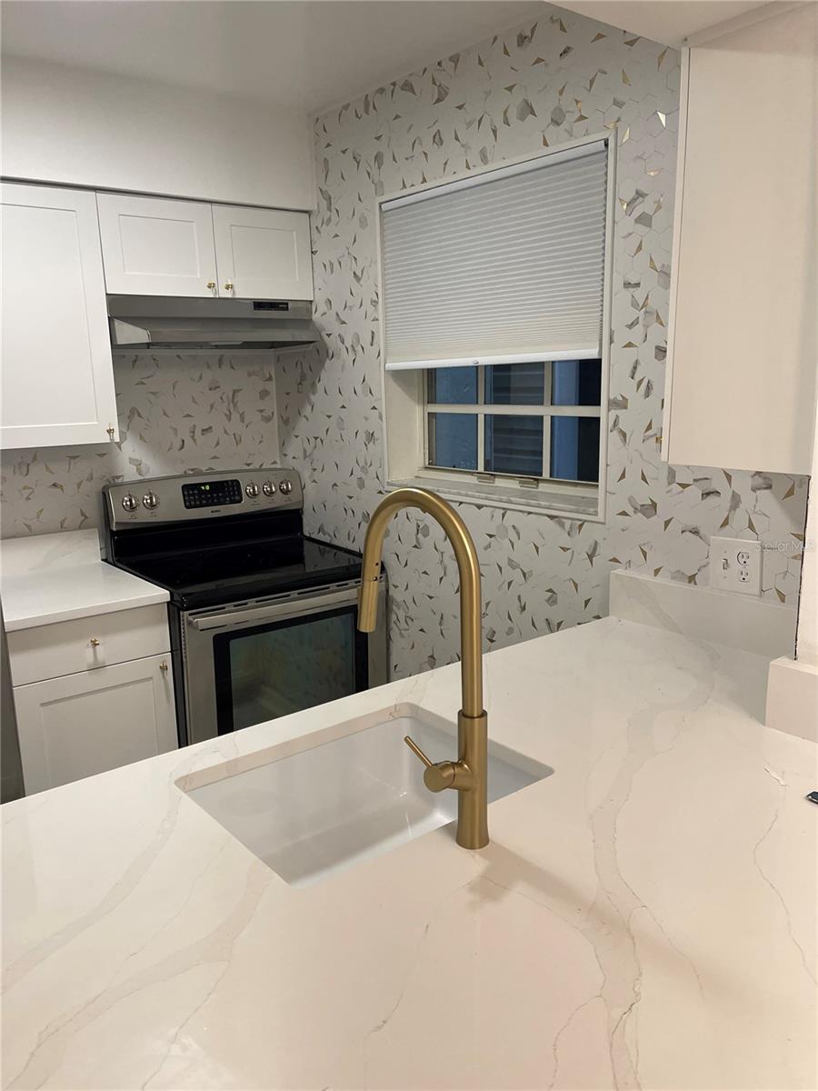 6826 STONES THROW CIR N #11108, ST PETERSBURG, FL — photo 5