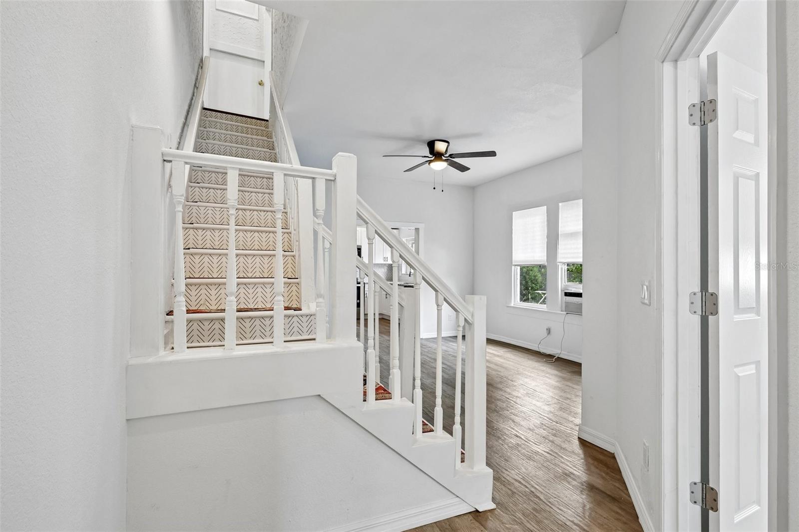 1305 E 17TH AVE, TAMPA, FL — photo 4