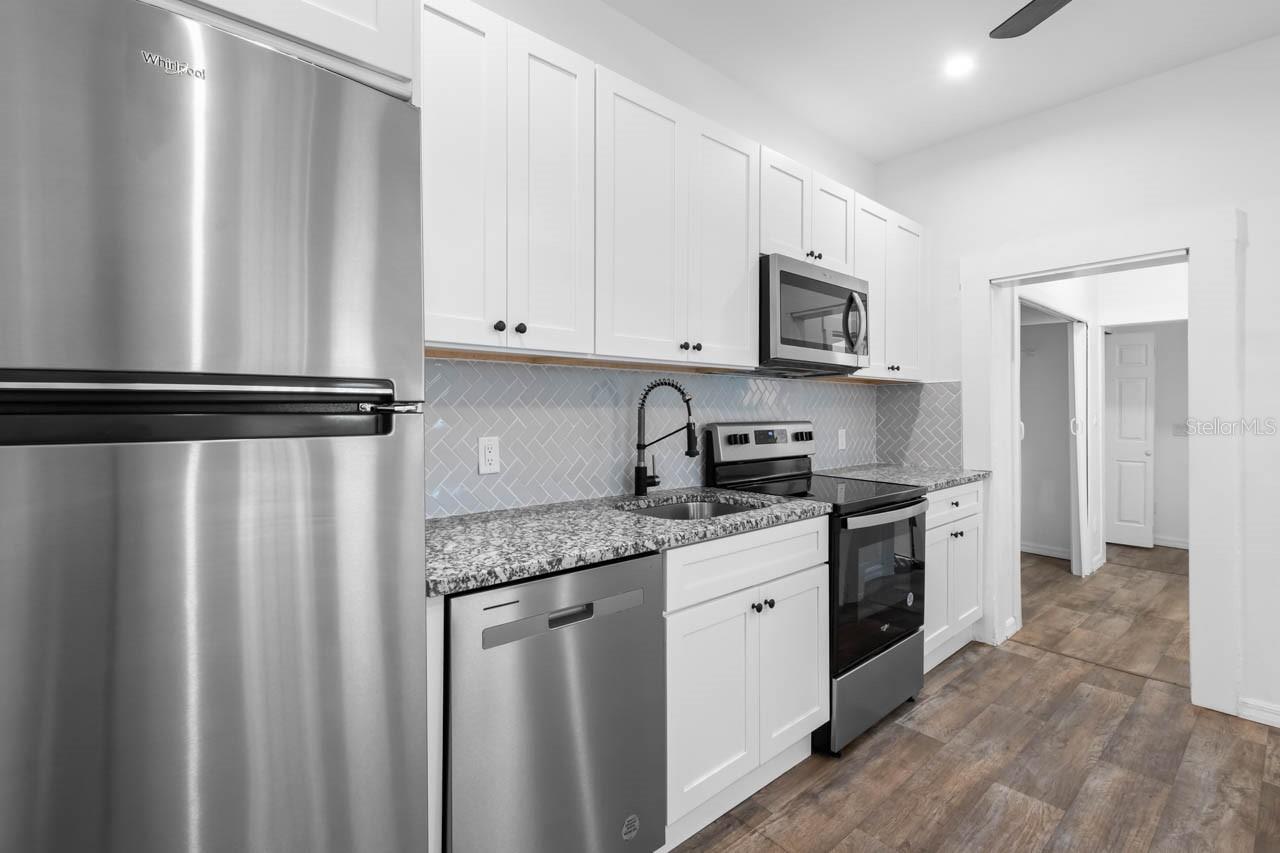 1305 E 17TH AVE, TAMPA, FL — photo 29