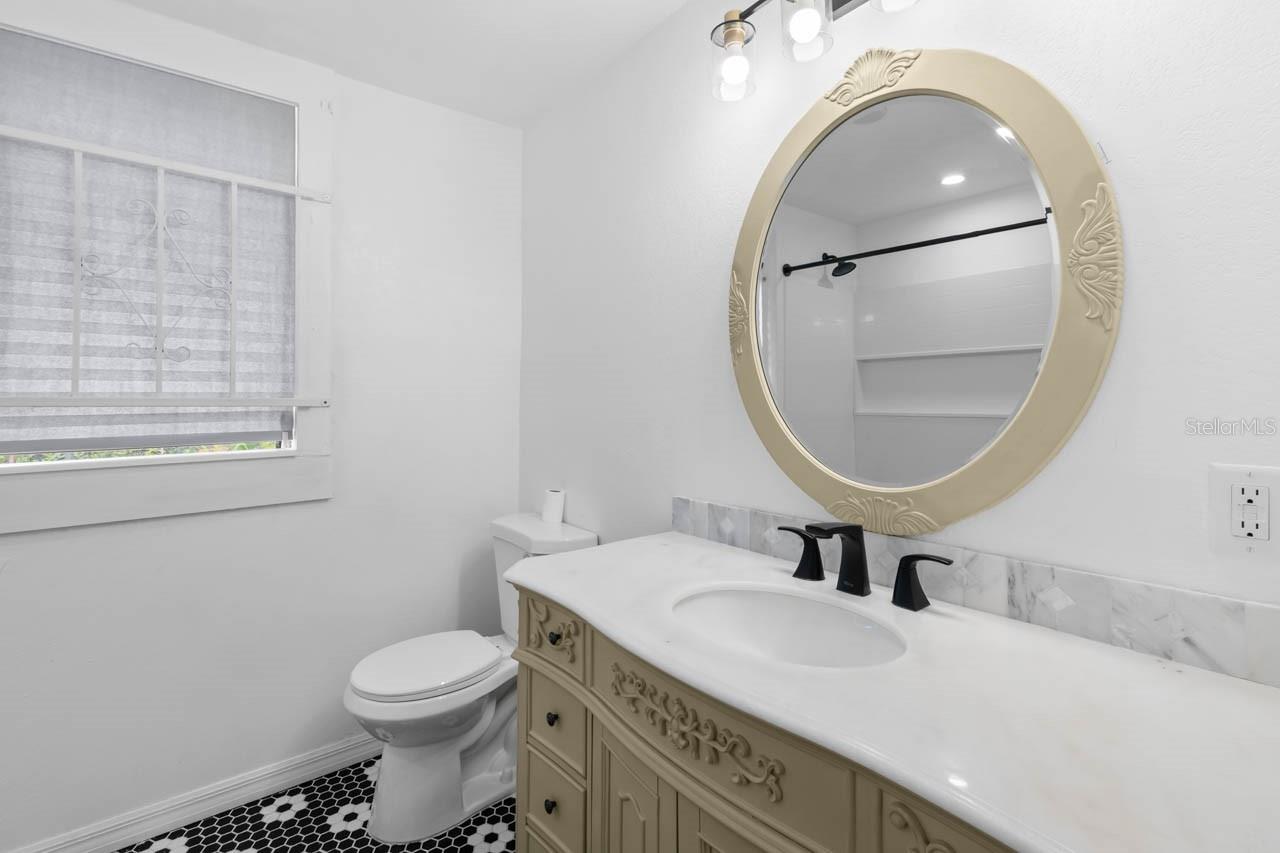 1305 E 17TH AVE, TAMPA, FL — photo 34