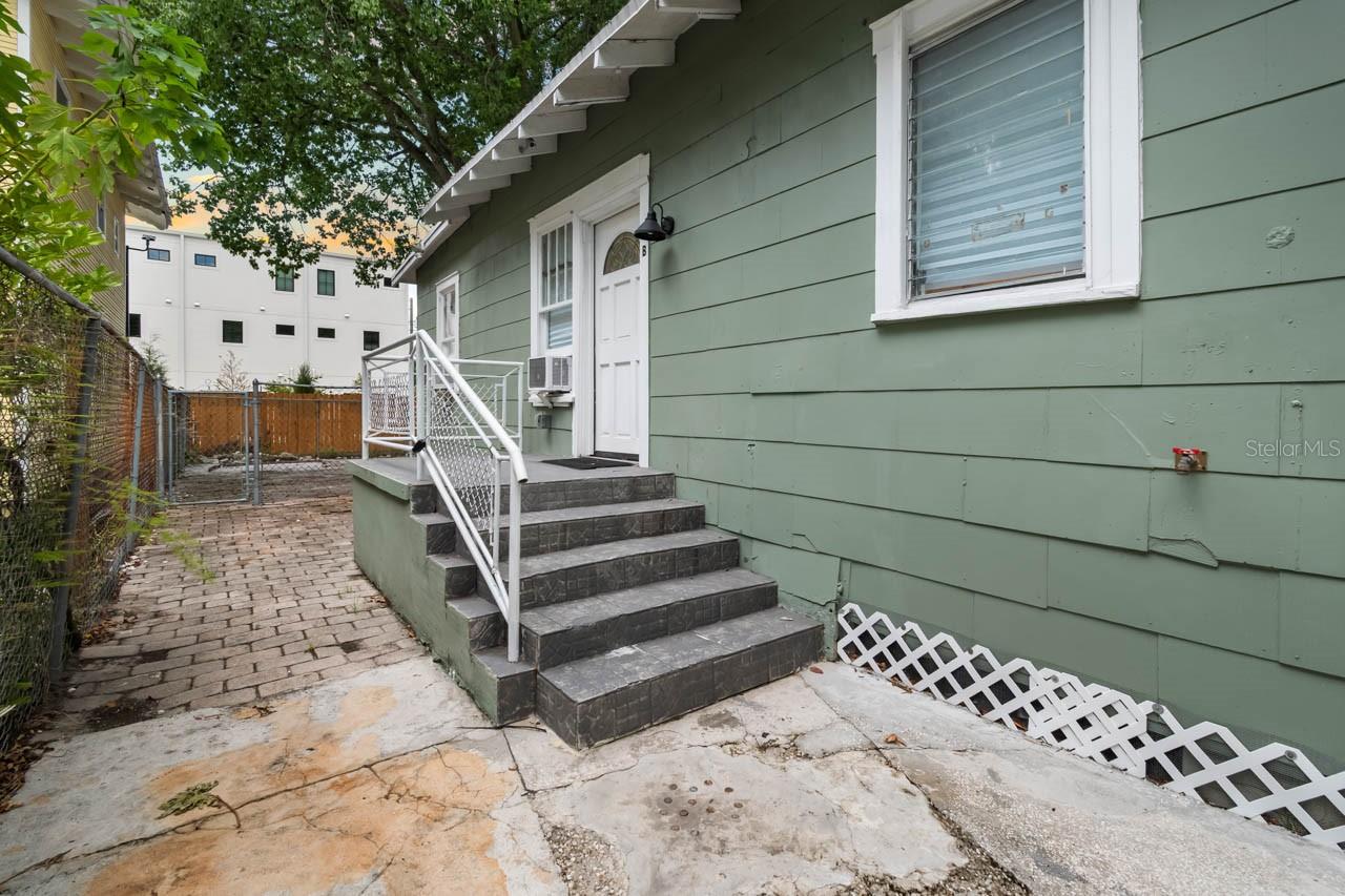 1305 E 17TH AVE, TAMPA, FL — photo 60