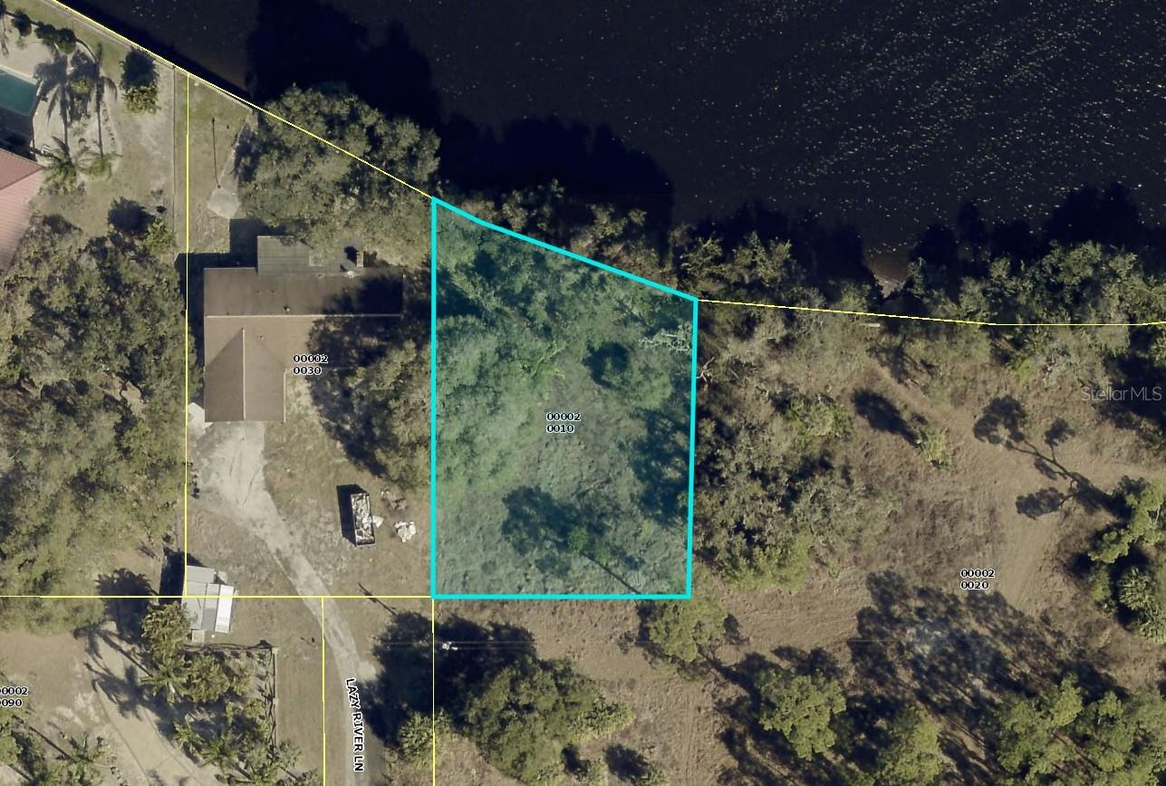 2330 & 2318 LAZY RIVER LN, FORT MYERS, FL — photo 2