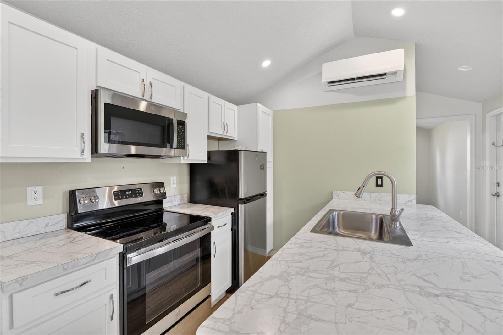 226 FLAMINGO DR, COCOA, FL — photo 11