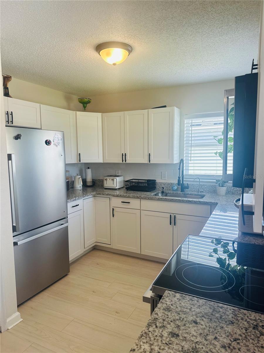 340 EDGEWOOD CT, KISSIMMEE, FL — photo 9