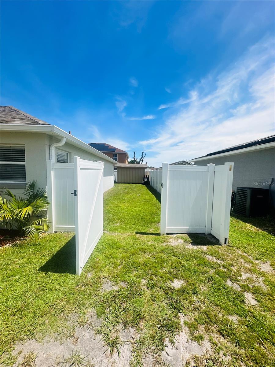 340 EDGEWOOD CT, KISSIMMEE, FL — photo 20
