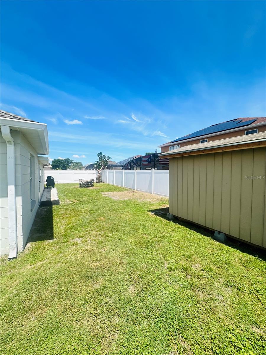 340 EDGEWOOD CT, KISSIMMEE, FL — photo 21