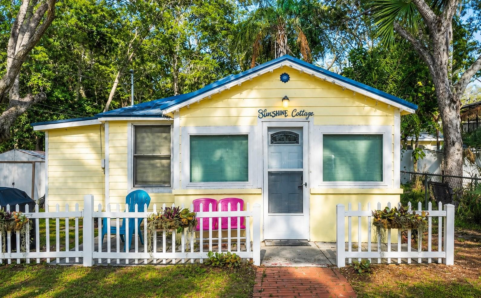 526 5TH AVE N, SAFETY HARBOR, FL
