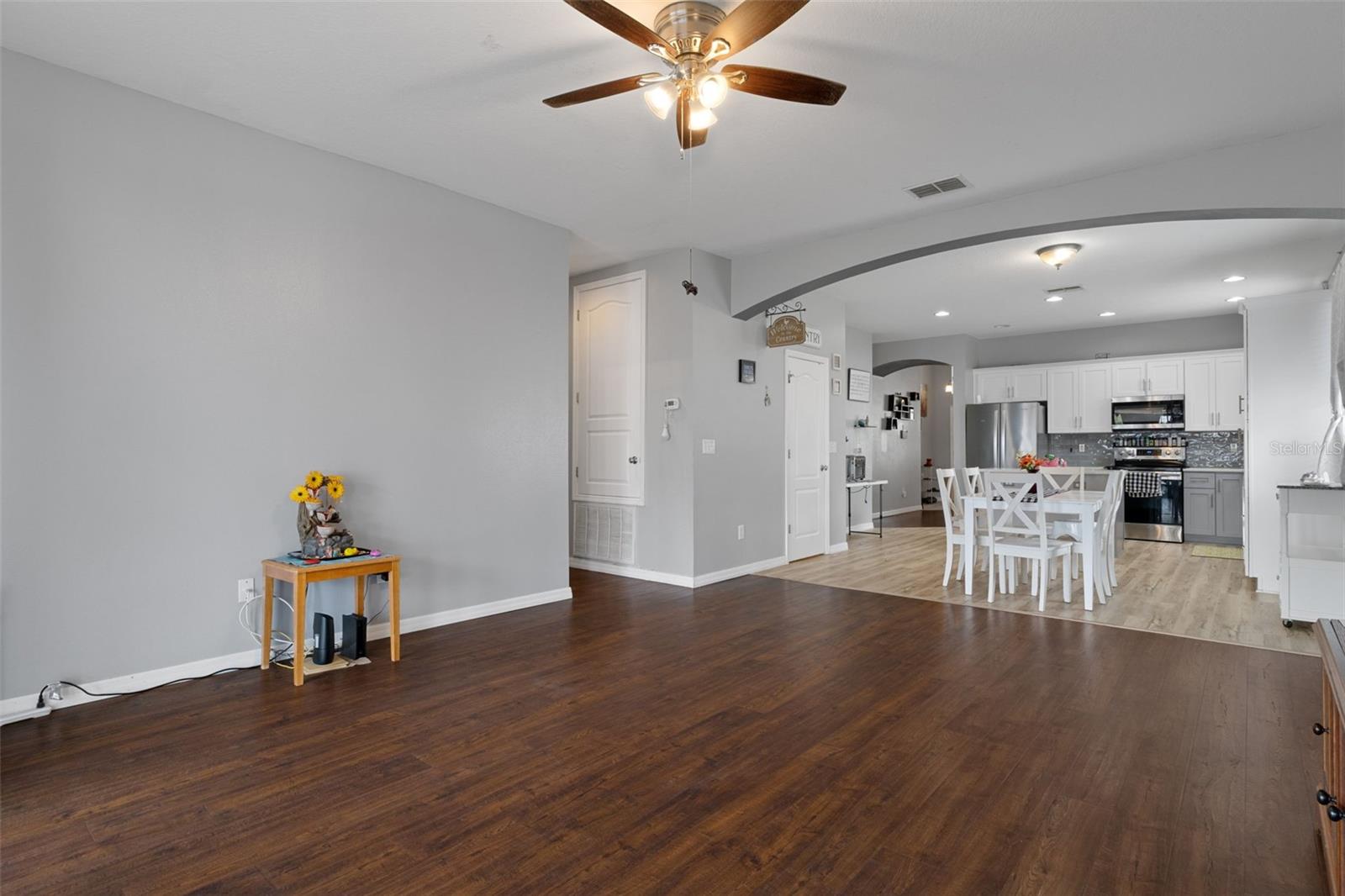8483 PINETOP RIDGE LN, BROOKSVILLE, FL — photo 9