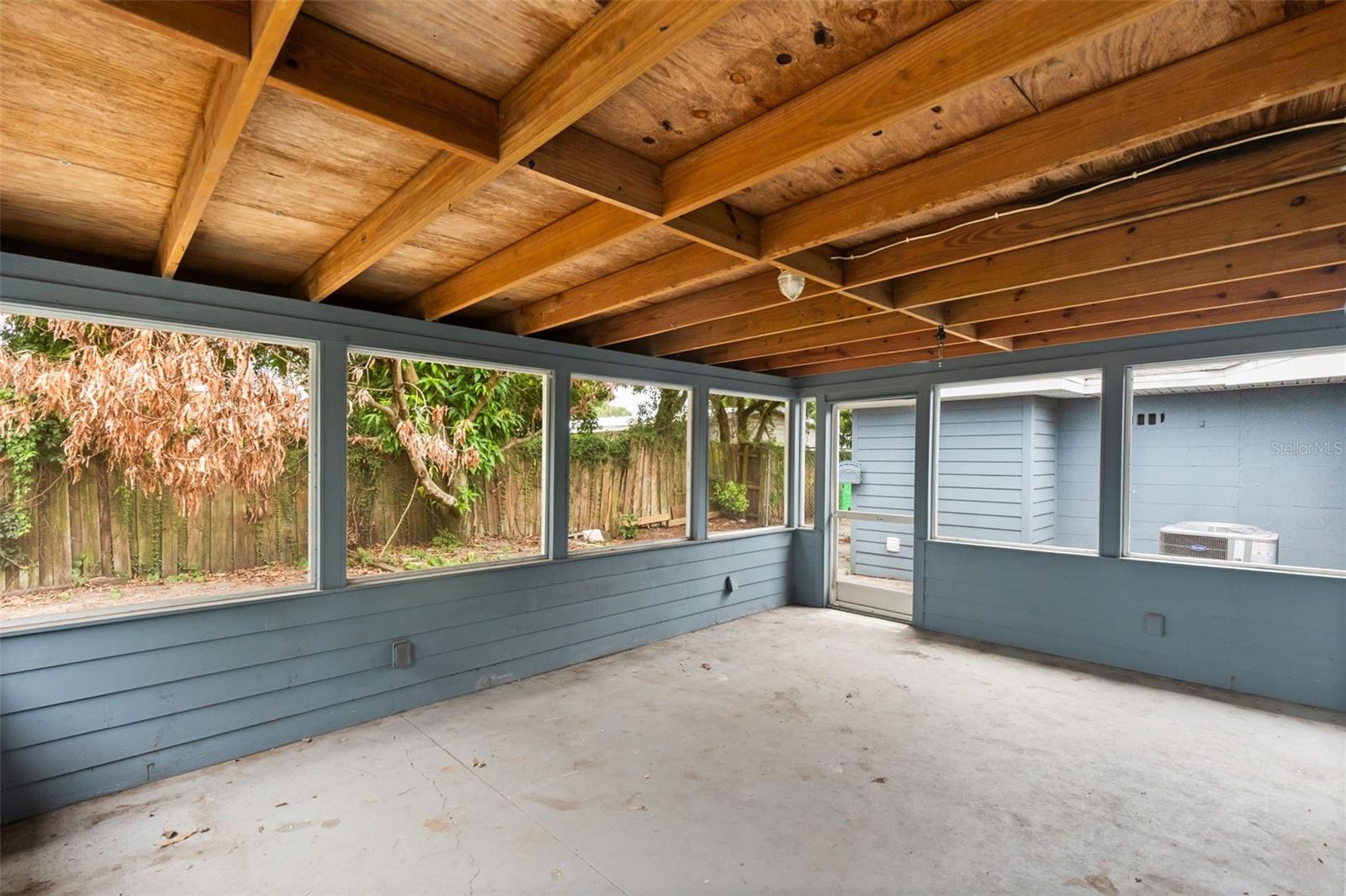 1039 WOODLAND AVE, LAKELAND, FL — photo 30