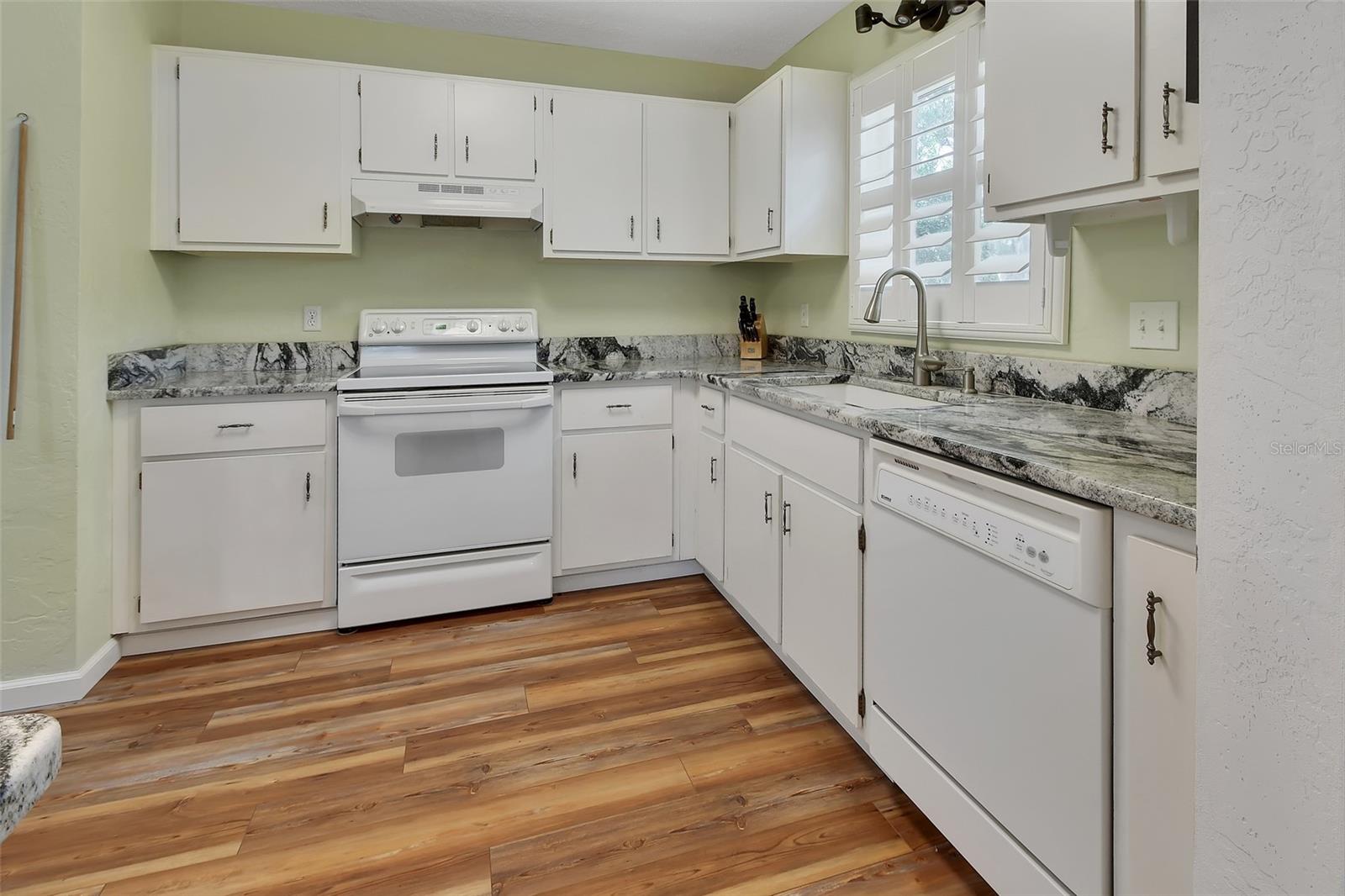 720 S HILL AVE #8B, DELAND, FL — photo 9