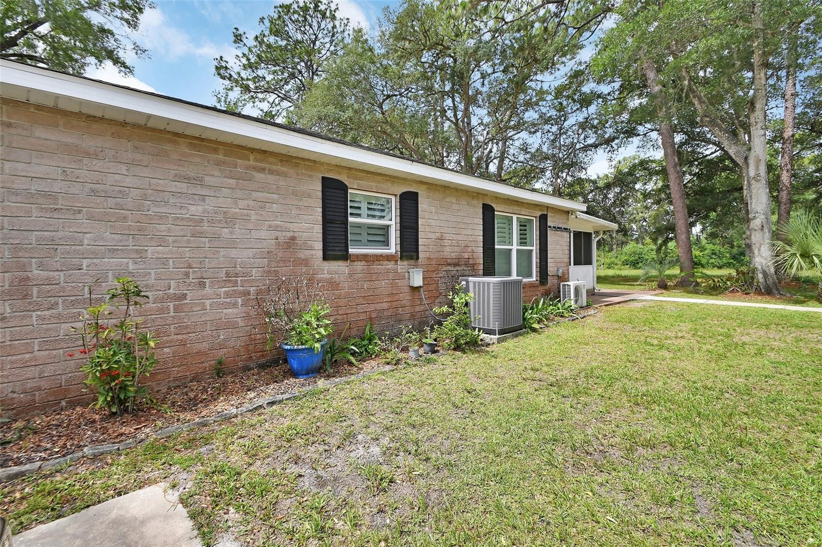 720 S HILL AVE #8B, DELAND, FL — photo 26