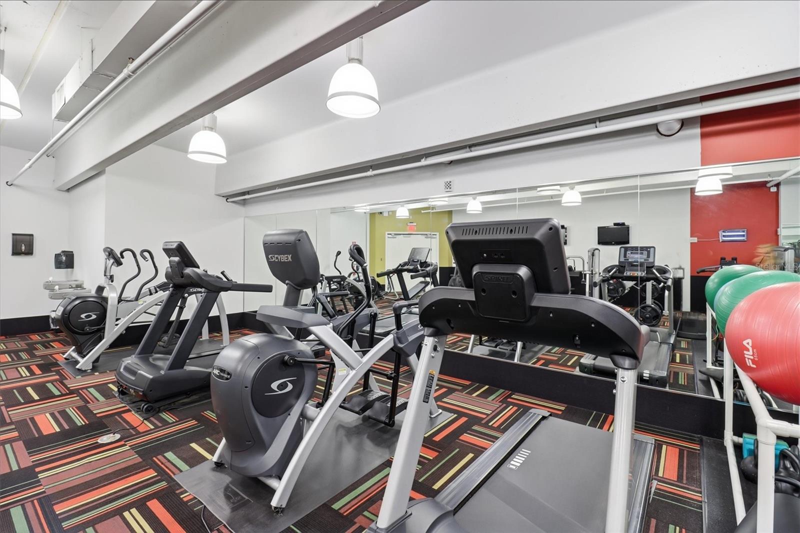 101 S EOLA DR #1104, ORLANDO, FL — photo 31