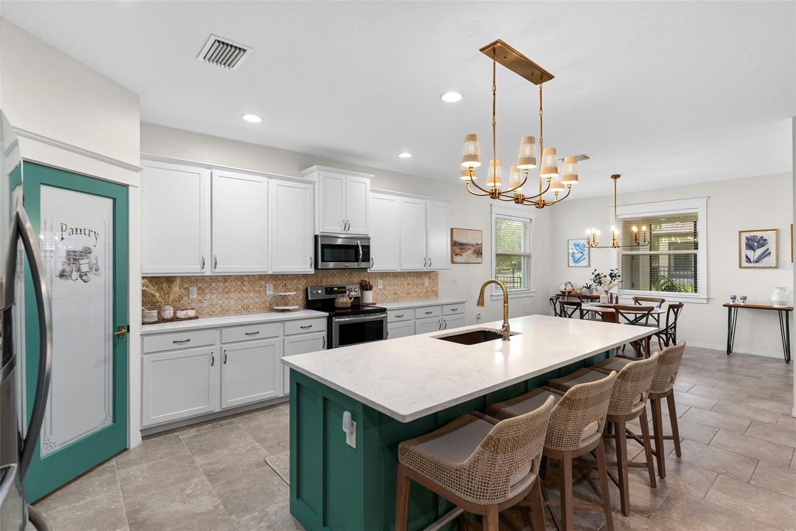 32373 BANNACK LN, WESLEY CHAPEL, FL — photo 11